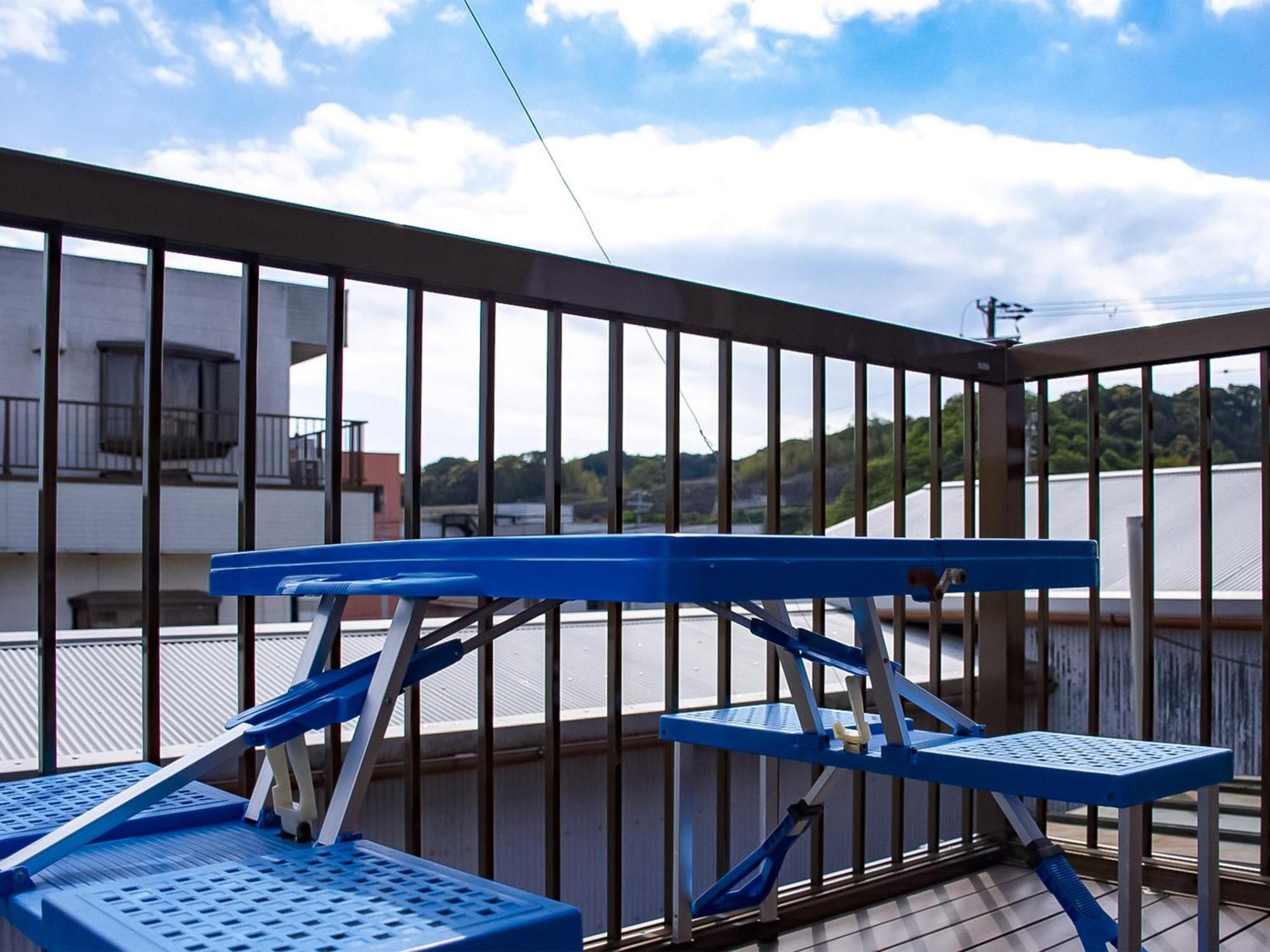 Guest Cafe Kuchikumano Hotel Kamitondacho Buitenkant foto